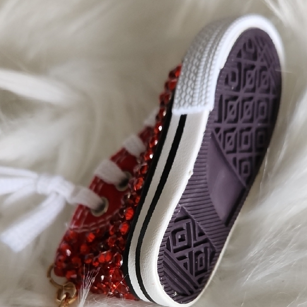 Red Rhinestone Sneaker Keychain - Picture 2 of 3